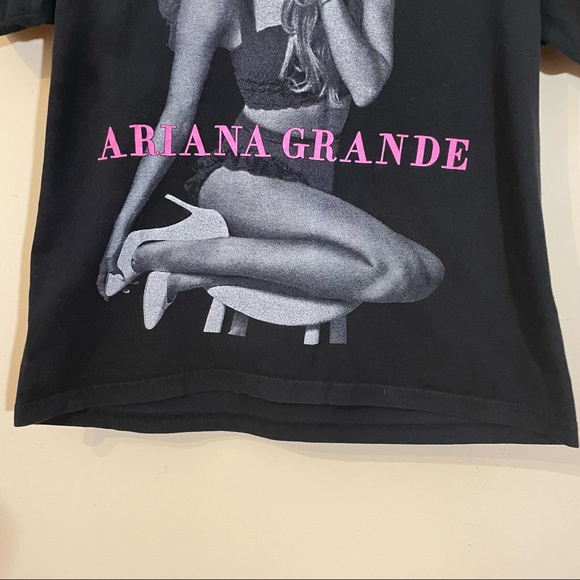 Ariana Grande 2015 Honeymoon Tour Concert T-Shirt Size Medium - Picture 6 of 12